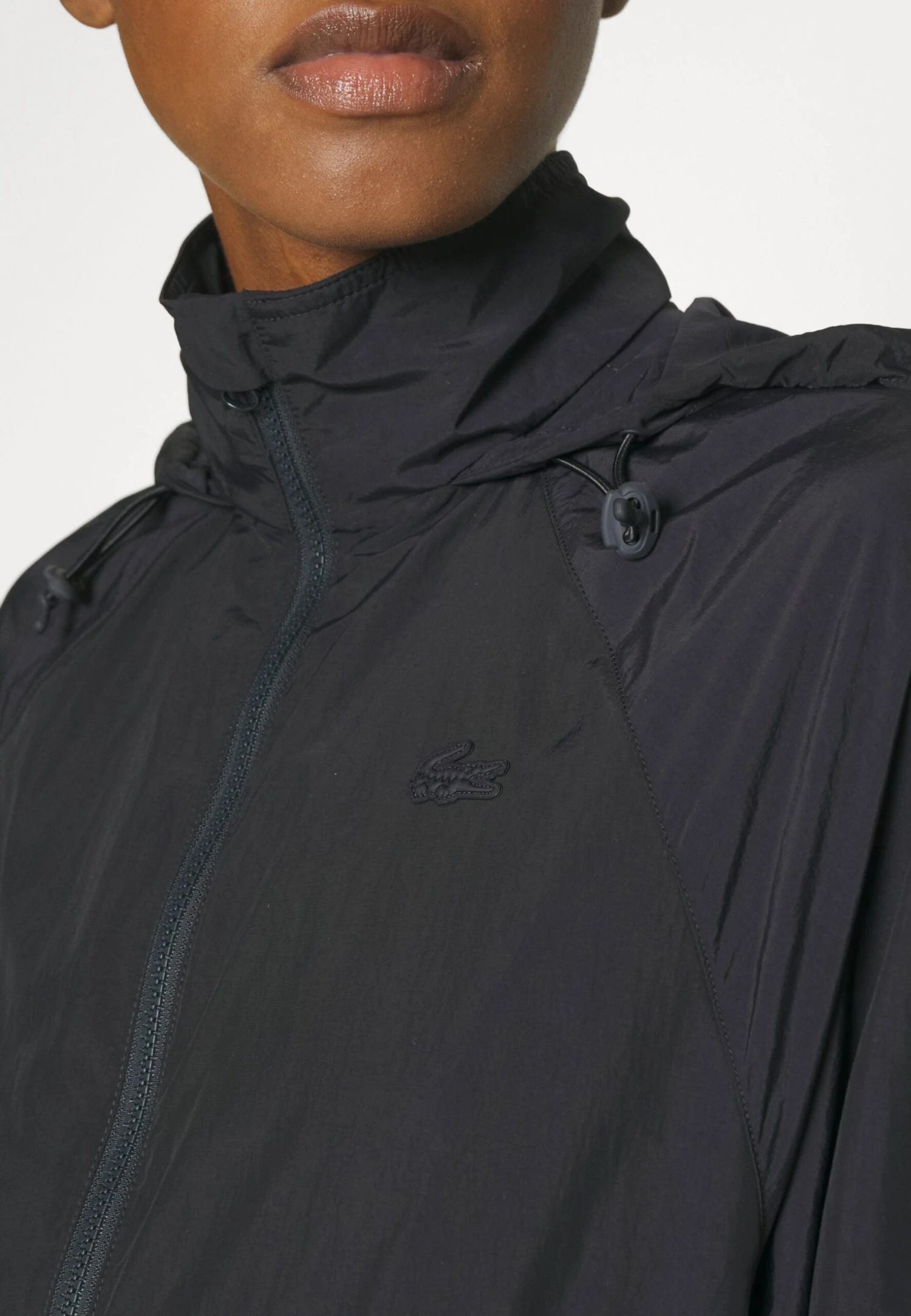 Lacoste Veste Légère - Abysm – Image 10