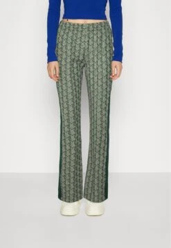 Lacoste Pantalon Classique - Green/Wood Shaving