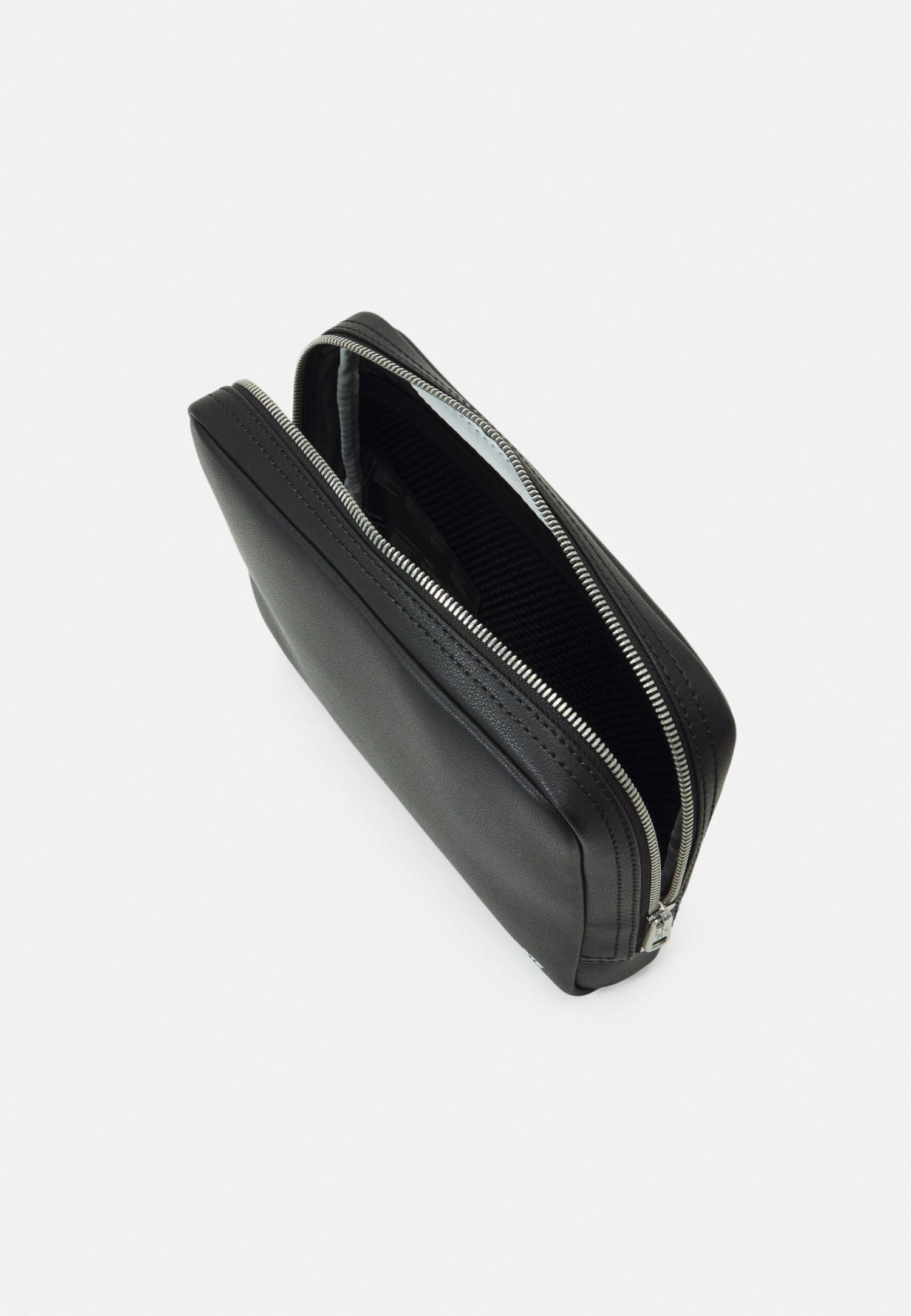 Lacoste Practice Clutch Unisex - Trousse De Toilette - Noir – Image 3