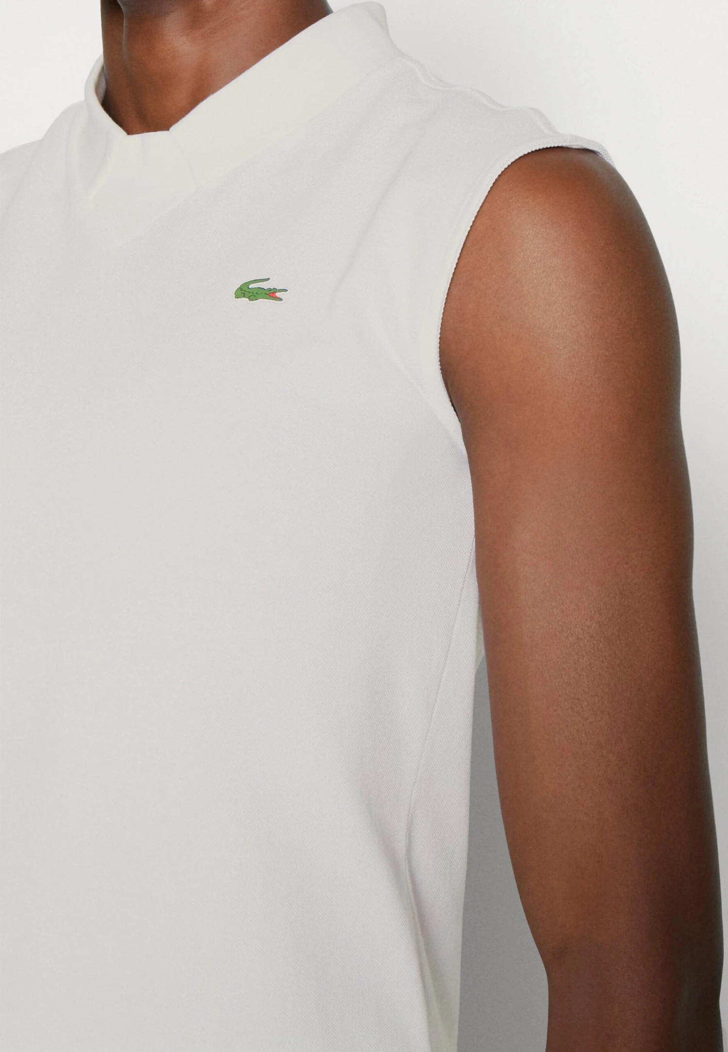 Lacoste Sport Sleeveless Golf - Polo - Blanc – Image 6