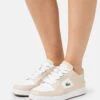 Lacoste Baskets Basses - White/Gum