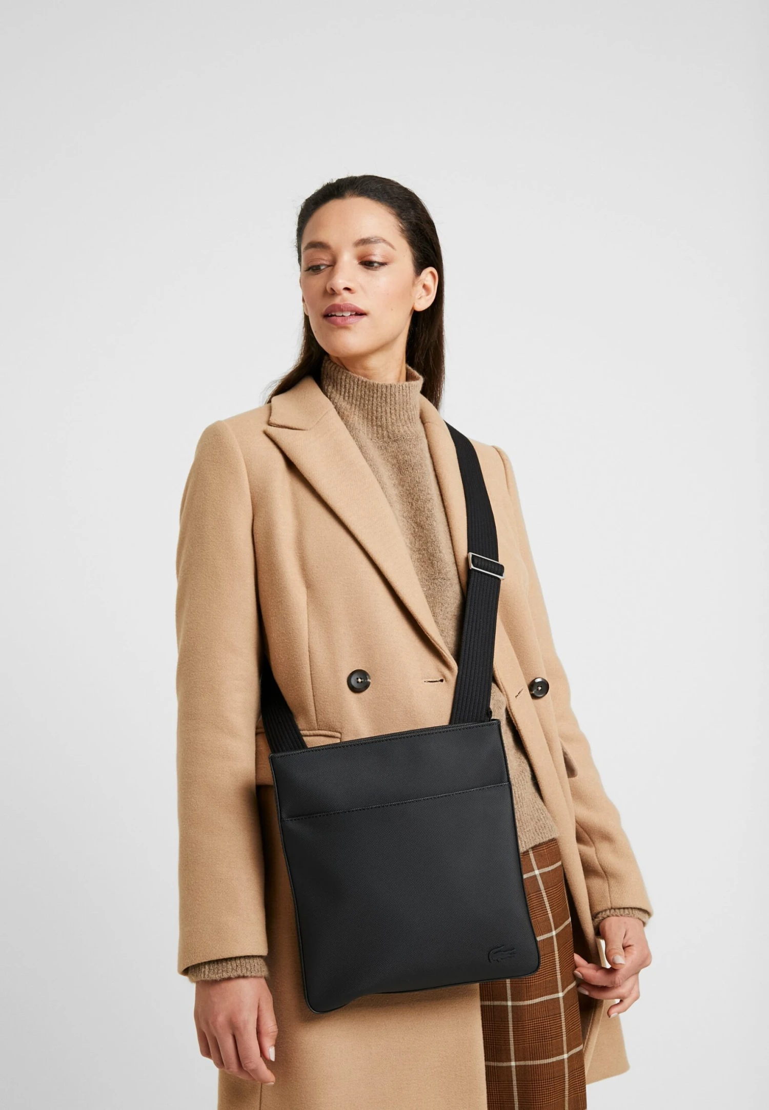 Lacoste Flat Crossover Bag - Sac Bandoulière - Black – Image 7