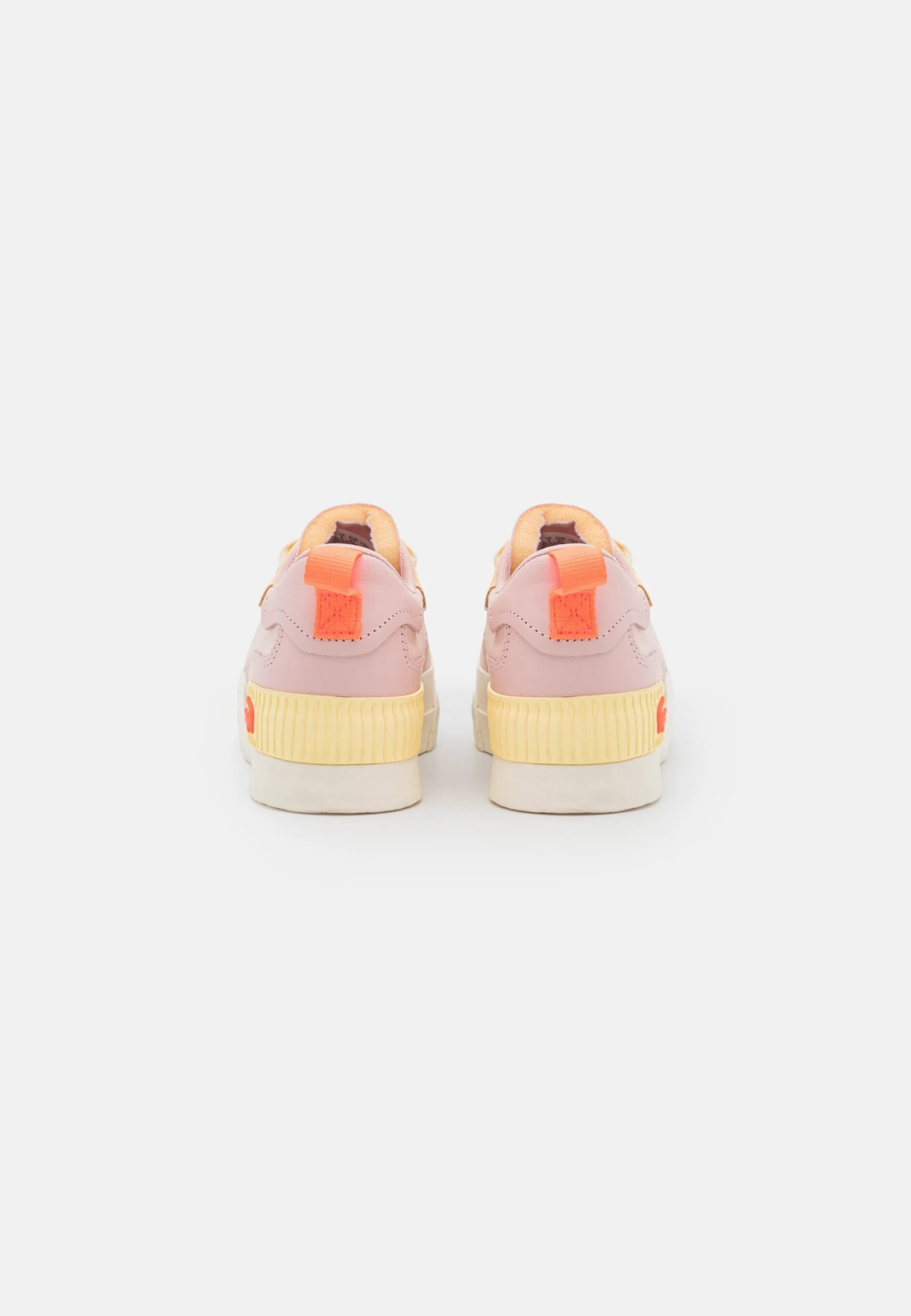 Lacoste Platform - Baskets Basses - Lightt Pink/Light Yellow – Image 4