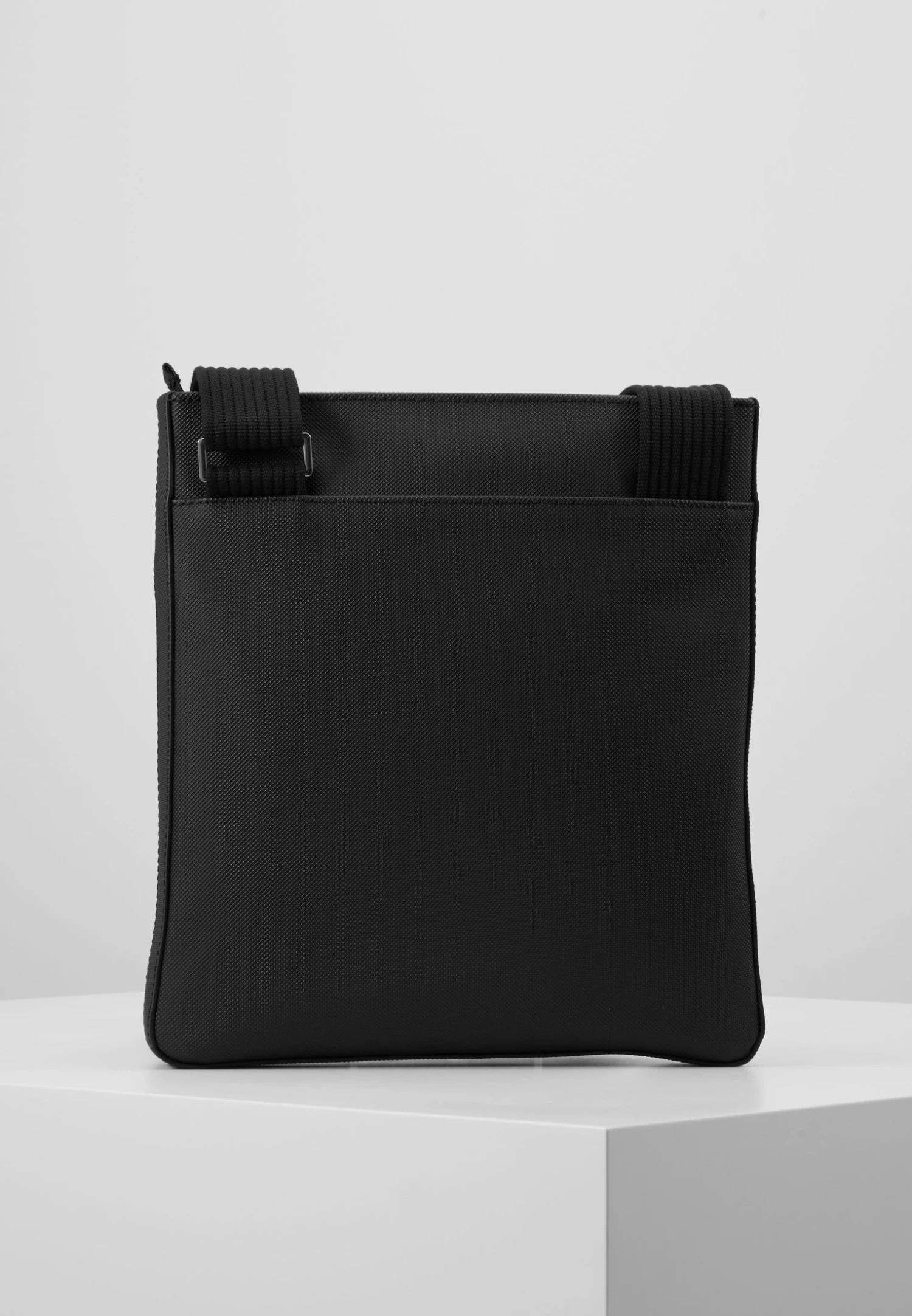 Lacoste Flat Crossover Bag - Sac Bandoulière - Black – Image 3