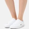 Lacoste Graduate - Baskets Basses - White/Light Pink