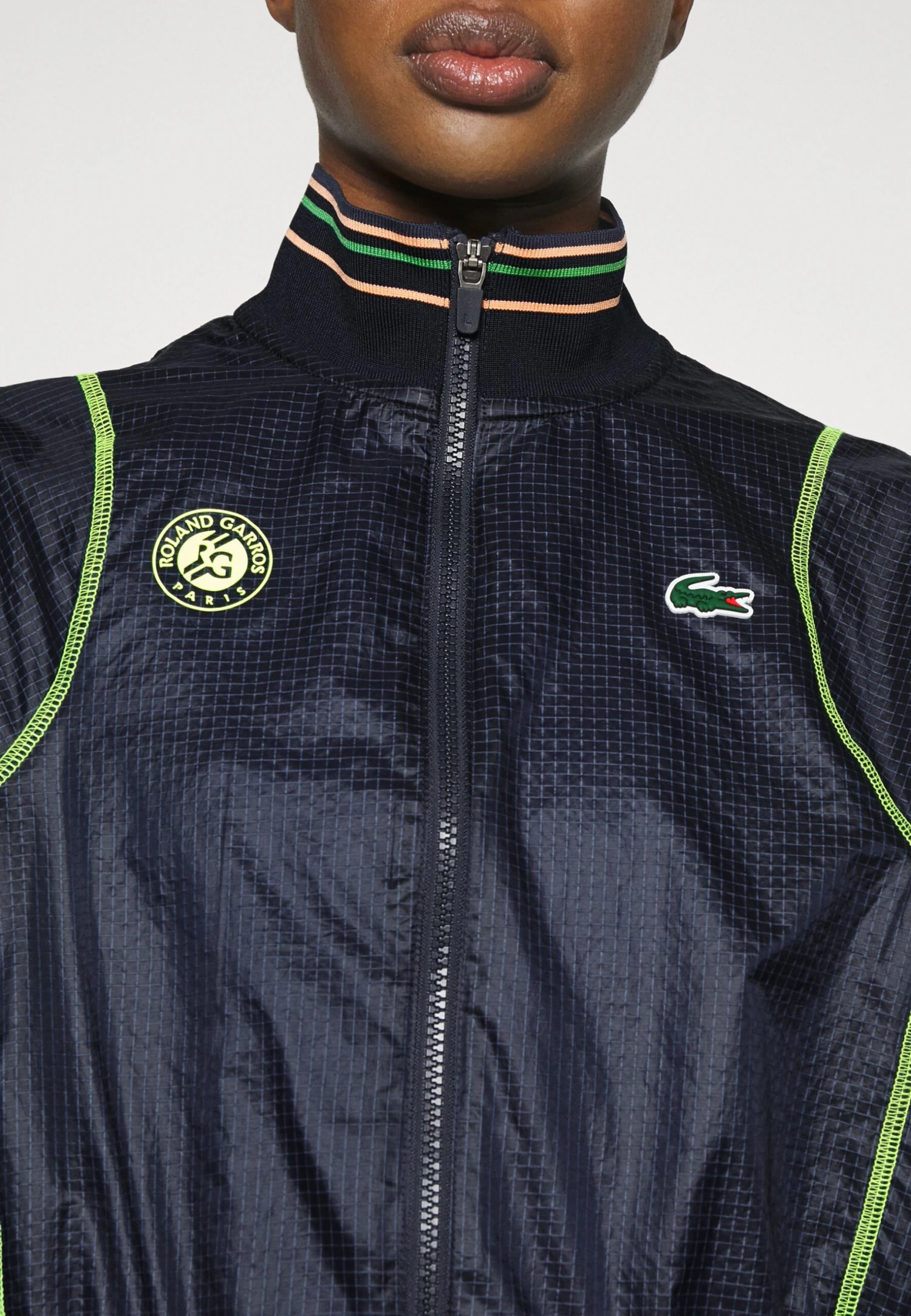 Lacoste Sport Tennis Jacket - Veste Imperméable - Navy Blue/Electric Yellow – Image 5