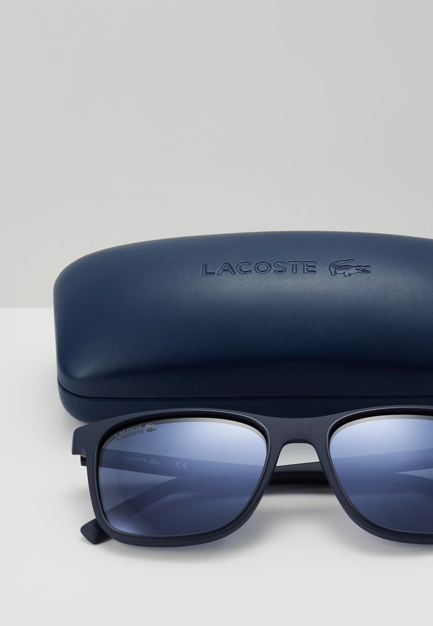 Lacoste Lunettes De Soleil - Blue – Image 3