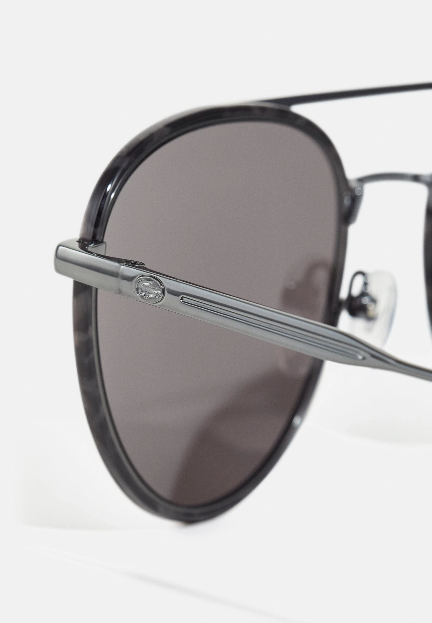 Lacoste Unisex - Lunettes De Soleil - Gunmetal – Image 4