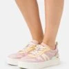 Lacoste Baskets Basses - Light Pink/Light Yellow