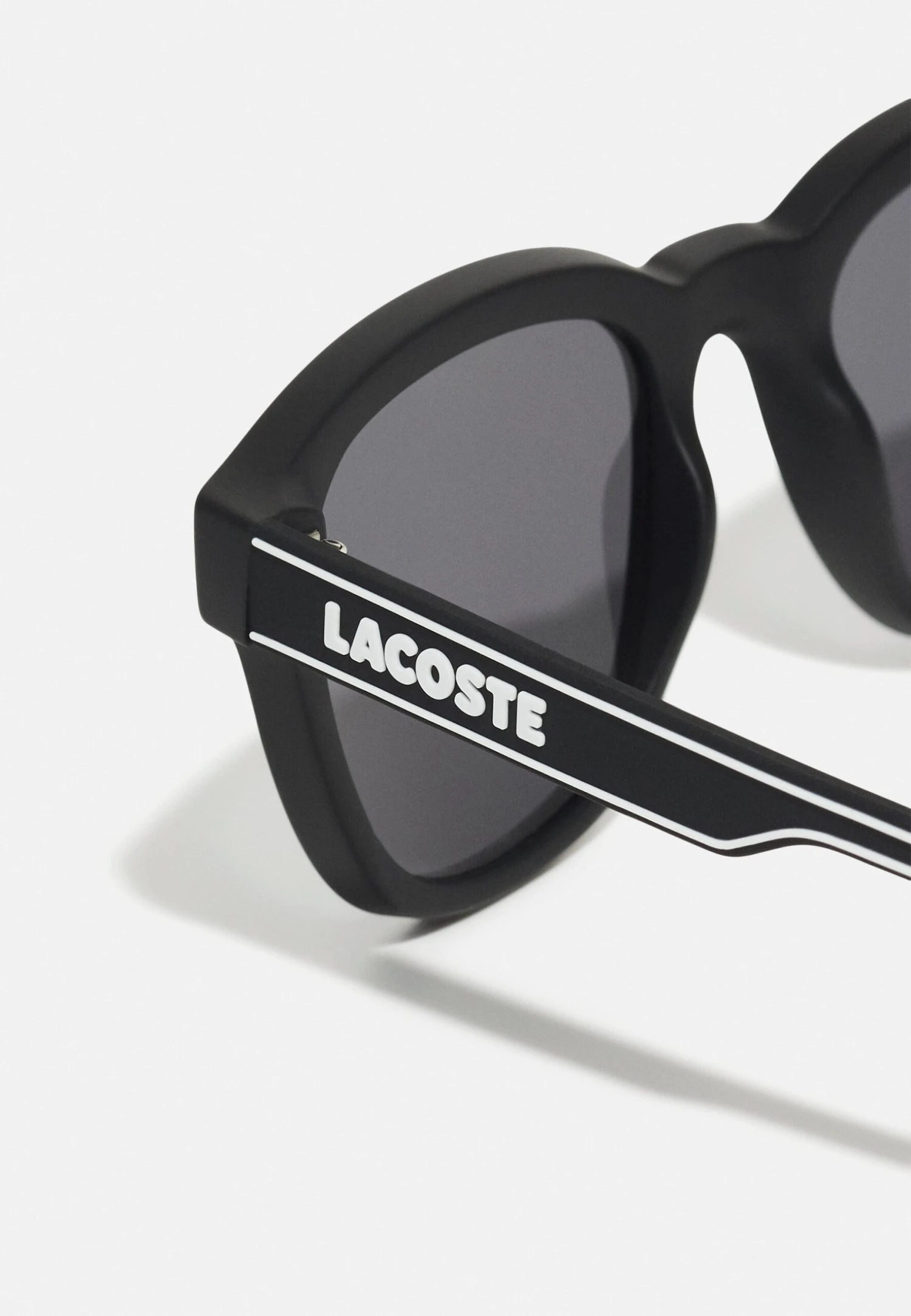 Lacoste Unisex - Lunettes De Soleil - Matte Black – Image 5