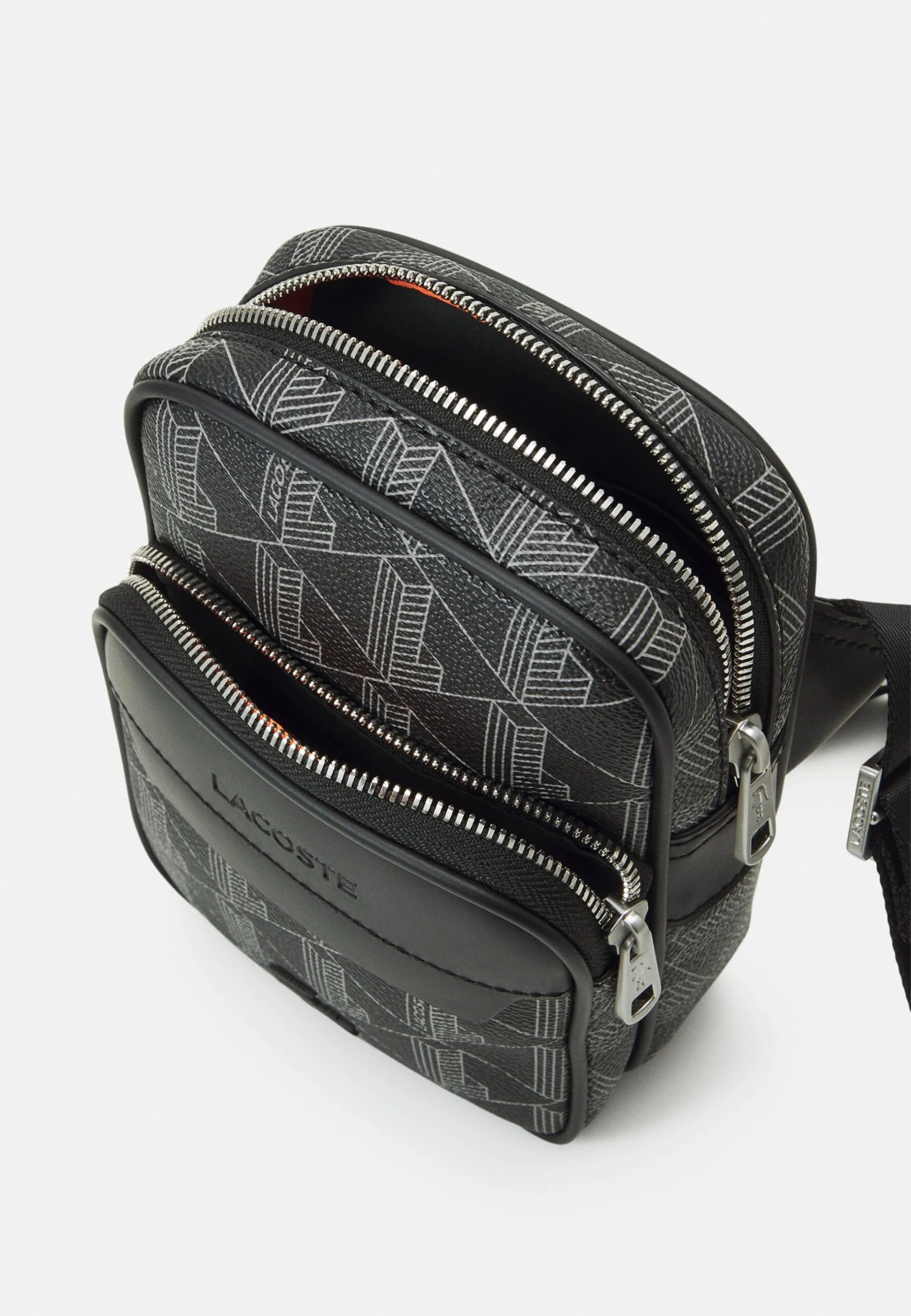 Lacoste The Blend Unisex - Sac Bandoulière - Monogram Noir Gris – Image 3