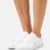Lacoste Carnaby - Baskets Basses - White