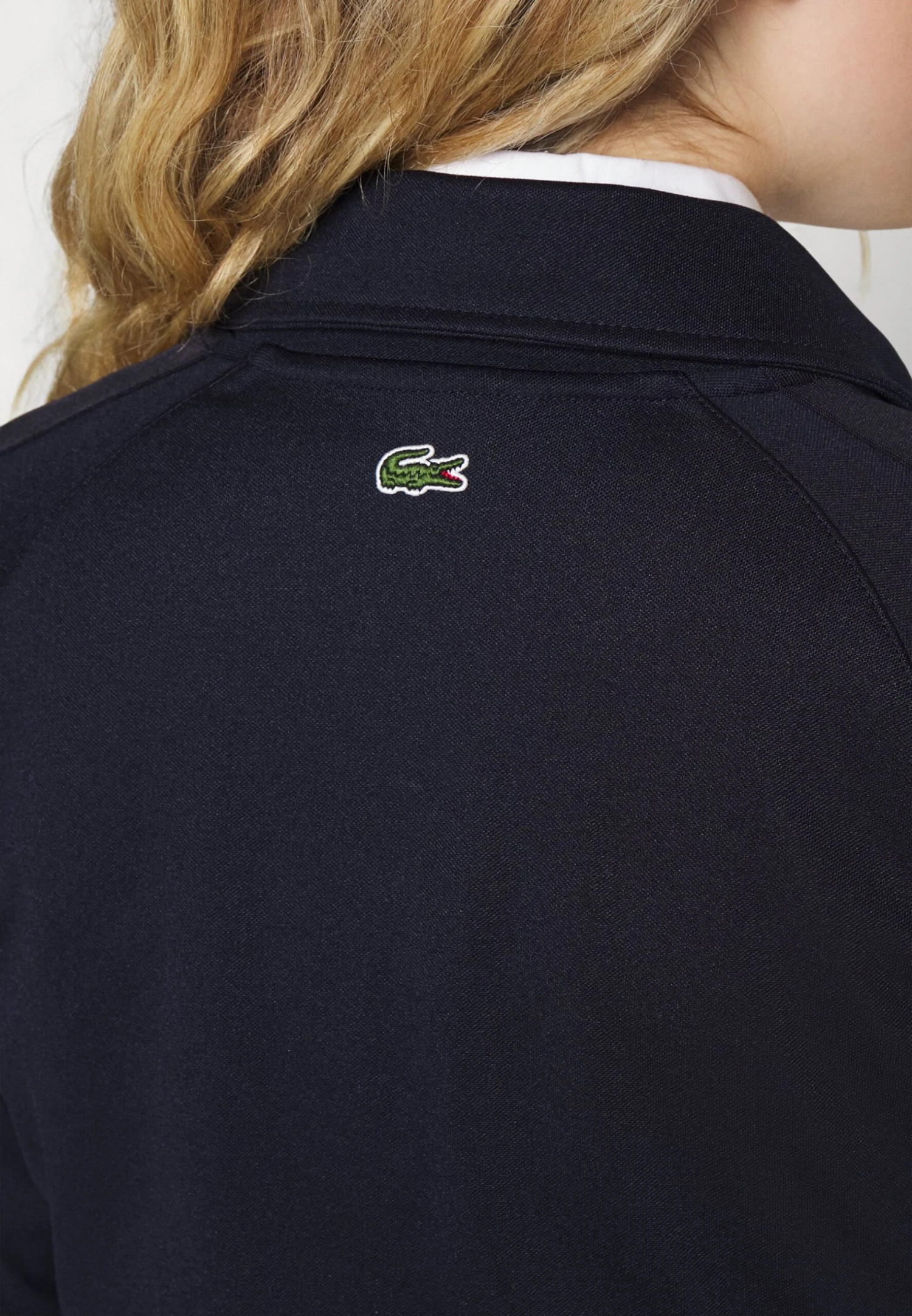 Lacoste Veste Légère - Abimes – Image 5