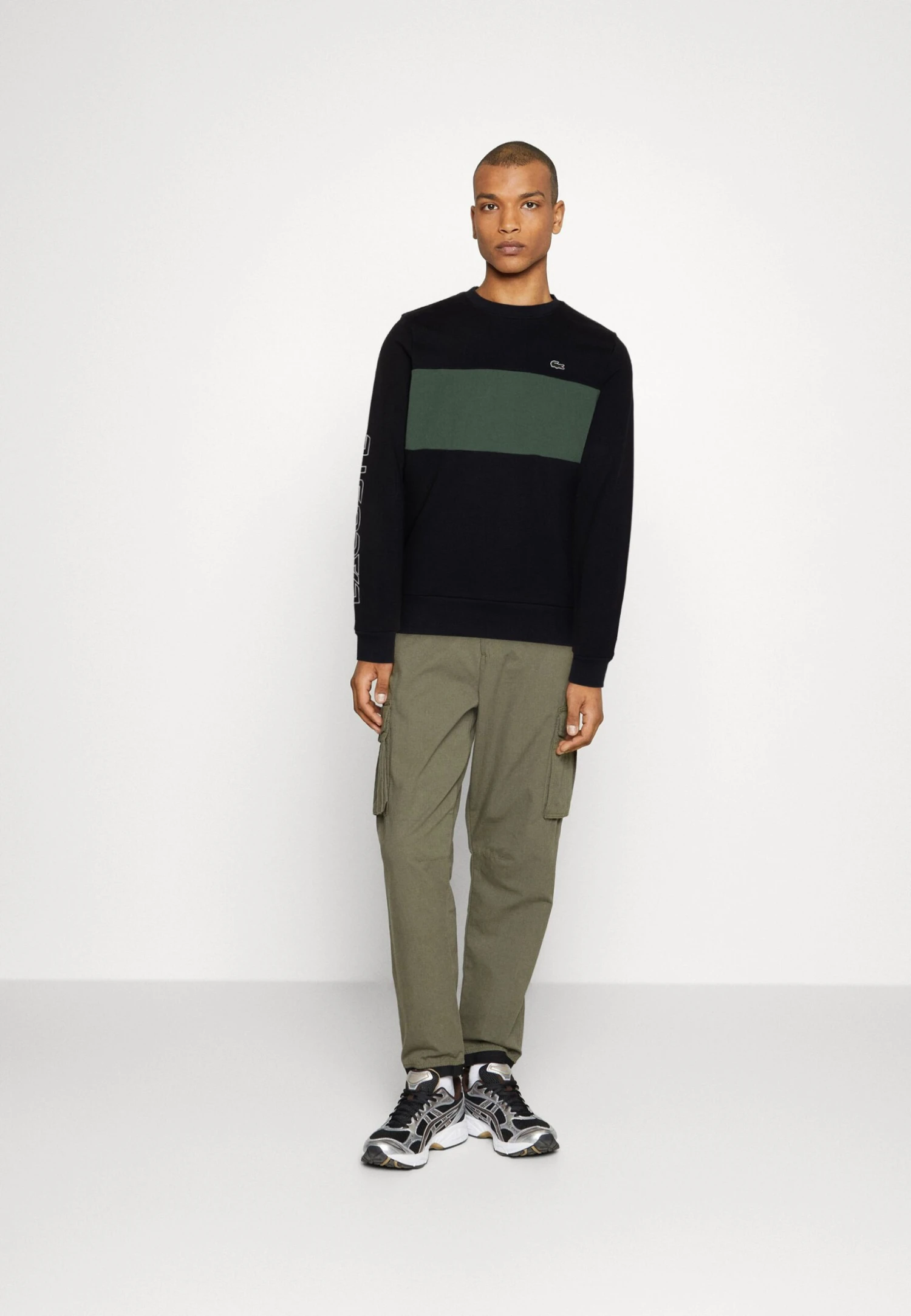 Lacoste Unisex - Sweatshirt - Abysm/Sequoia – Image 2