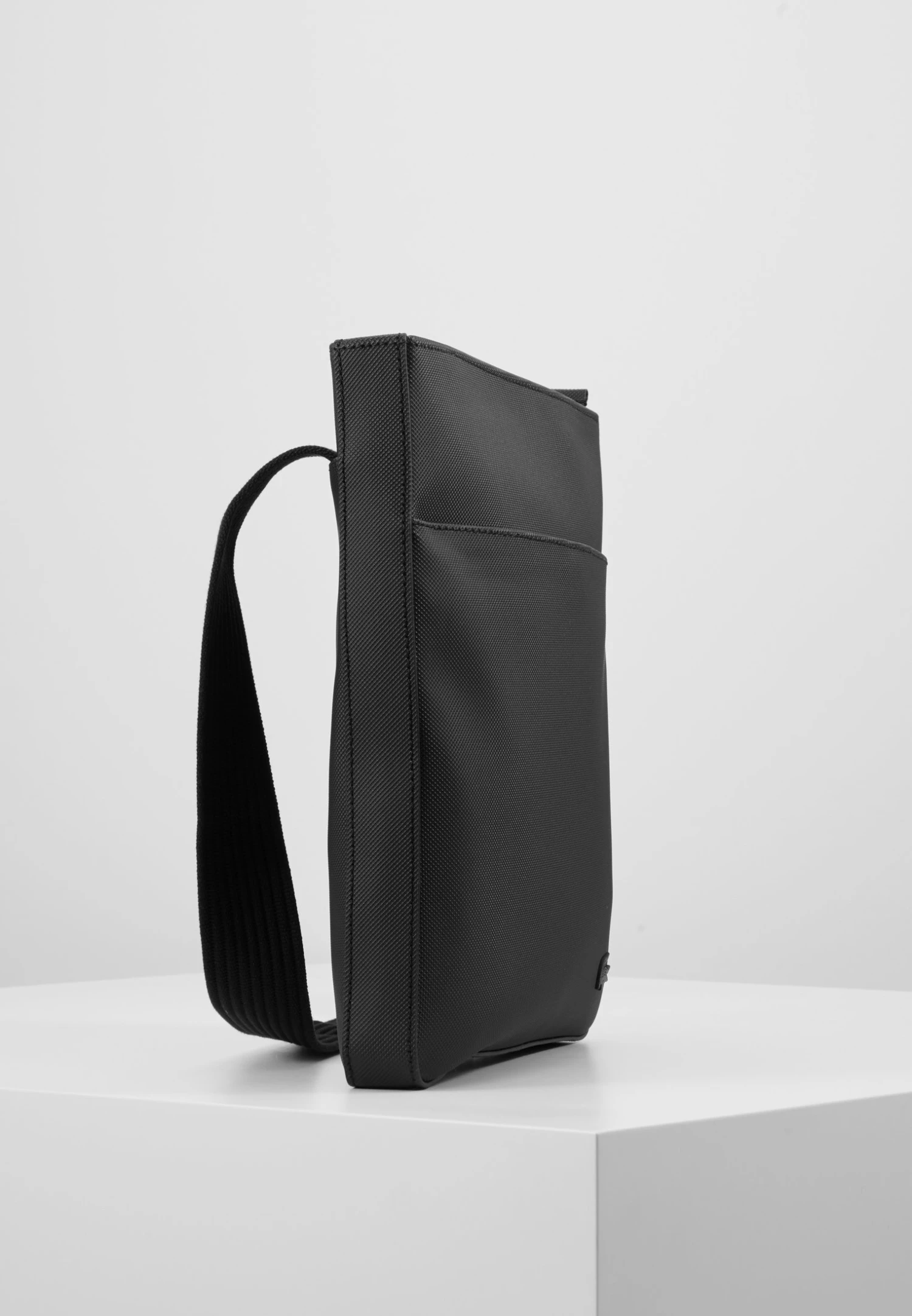 Lacoste Flat Crossover Bag - Sac Bandoulière - Black – Image 4