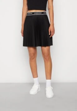 Lacoste Jupe Plissée - Black