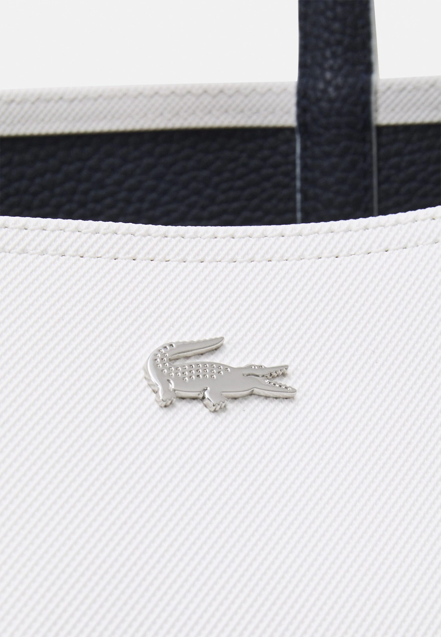 Lacoste Sac À Main - Farine Bleu Nuit – Image 6