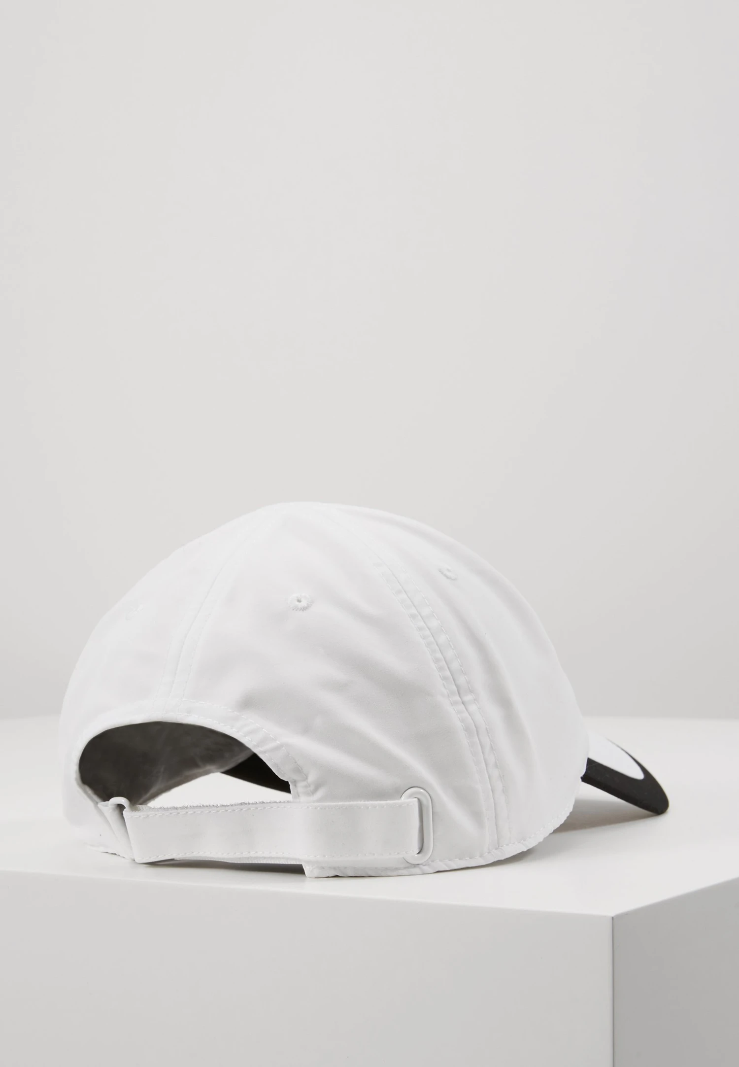 Lacoste Sport Tennis Unisex - Casquette - White/Black – Image 3