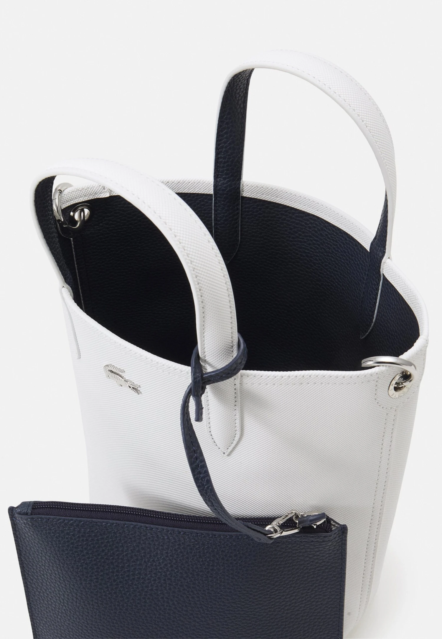 Lacoste Shopping - Cabas - Farine Bleu Nuit – Image 3