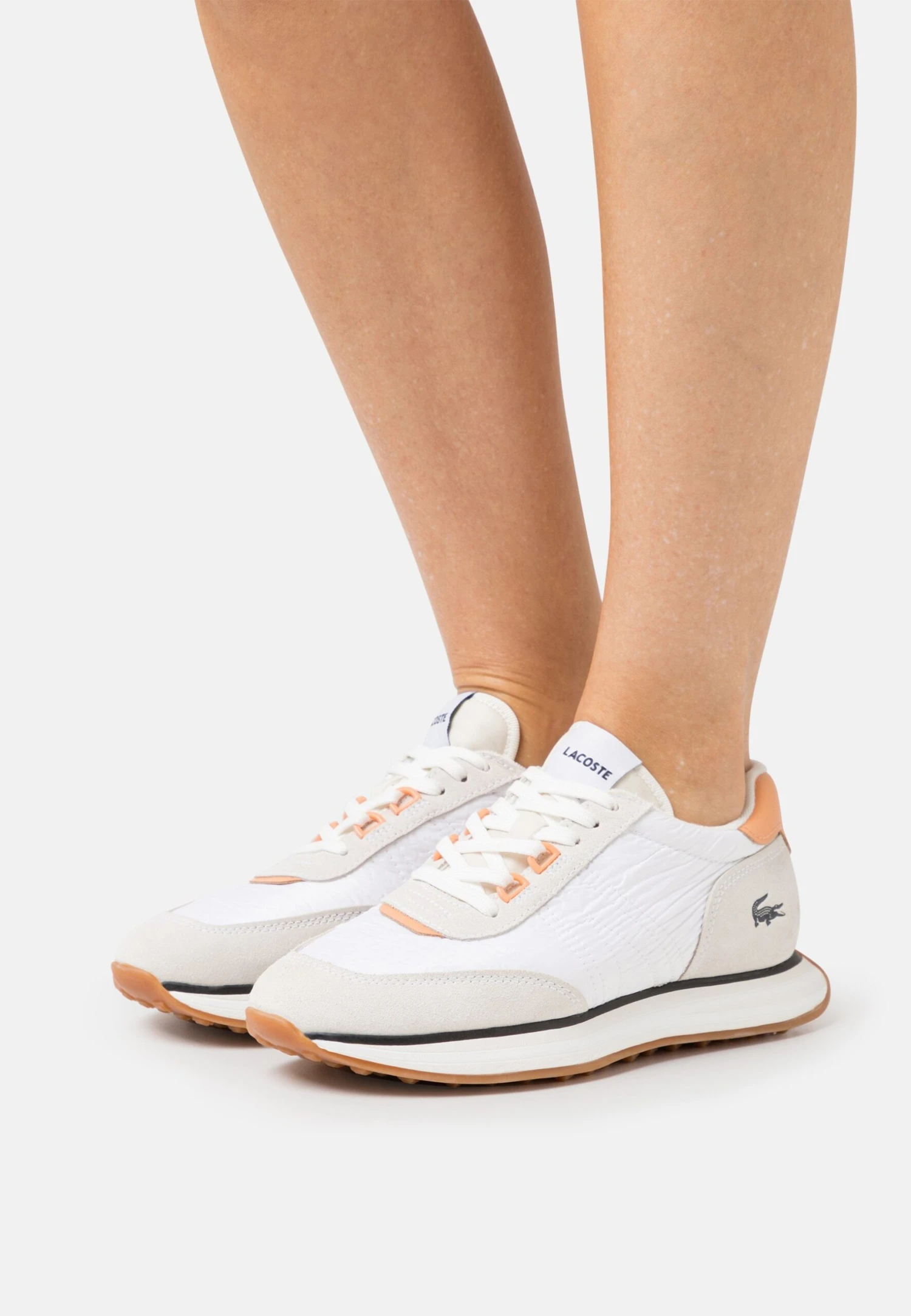 Lacoste Baskets Basses - White/Light Orange