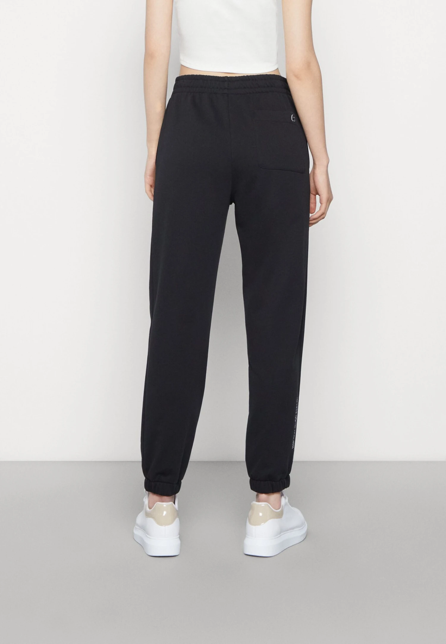 Lacoste Pantalon De Survêtement - Noir – Image 3