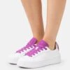 Lacoste Carnaby Plat - Baskets Basses - White/Purple